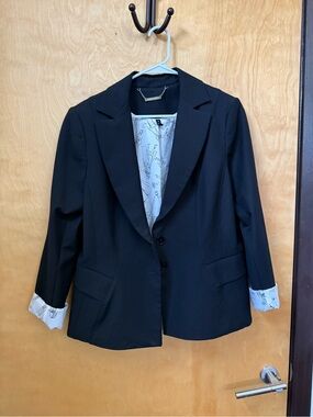 White House Black Market Black Blazer with Patterned Lining